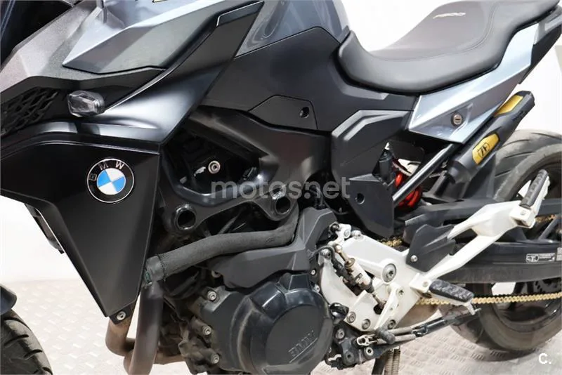 BMW F 900 R – Vista 13