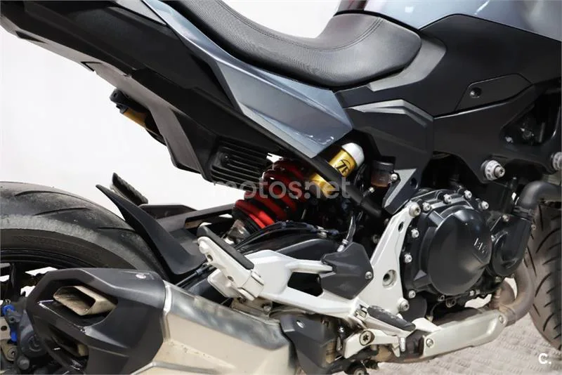 BMW F 900 R – Vista 15
