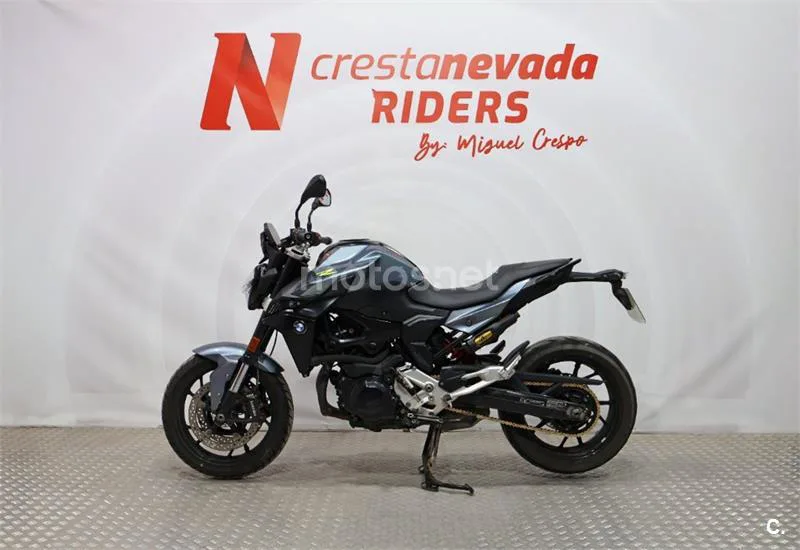 BMW F 900 R – Vista 3