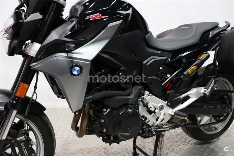 BMW F 900 R – Vista 13