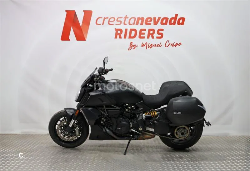 Ducati Diavel – Vista 3