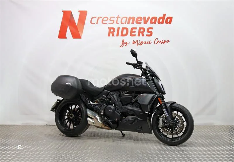 Ducati Diavel – Vista 6