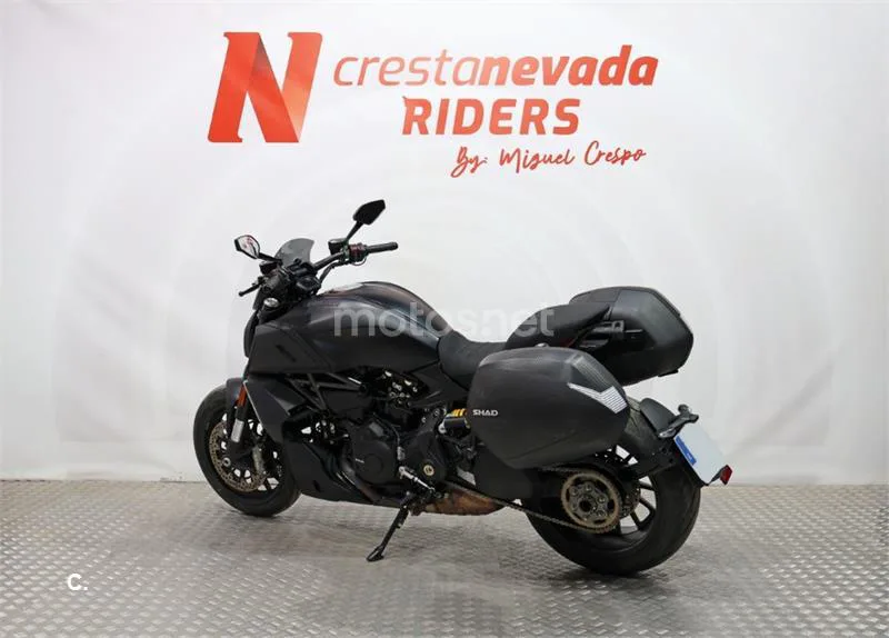 Ducati Diavel – Vista 10