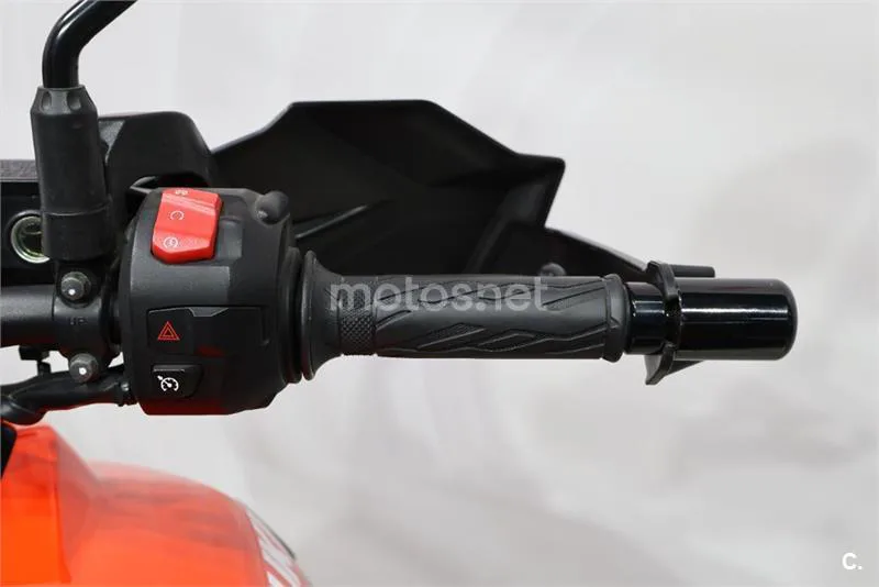 Suzuki V-Strom 1050 – Vista 9
