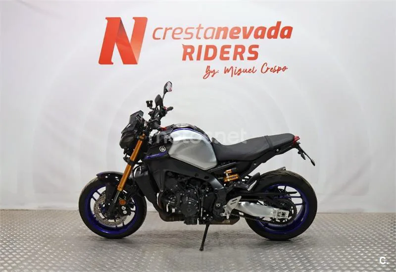 Yamaha MT-09 – Vista 3