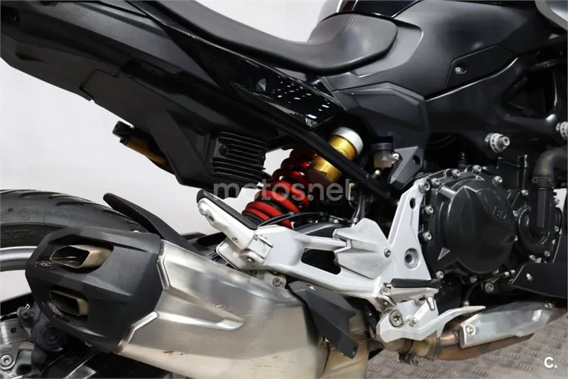 BMW F 900 R – Vista 15