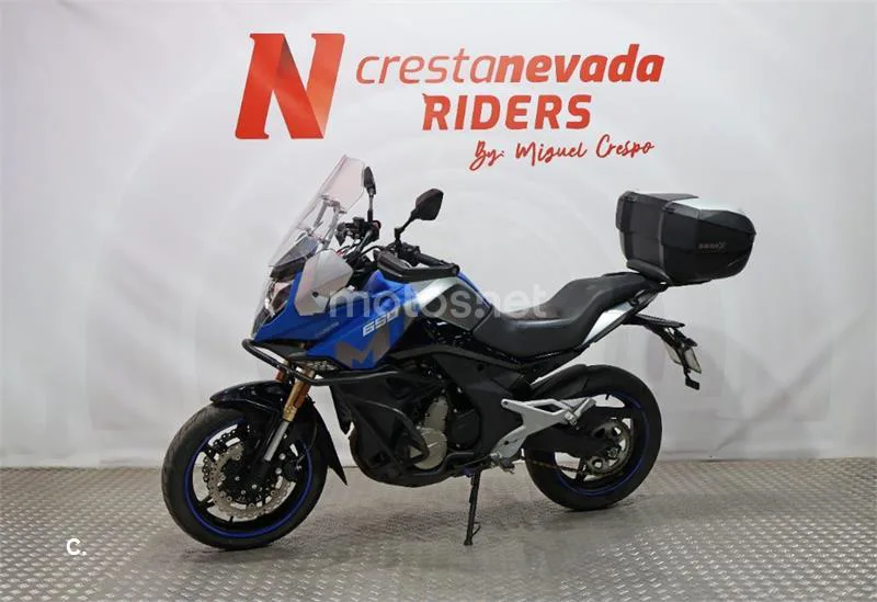 CFMOTO 650MT – Vista 4