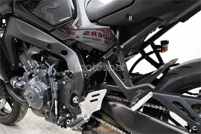 Yamaha Tracer 9 – Vista 14