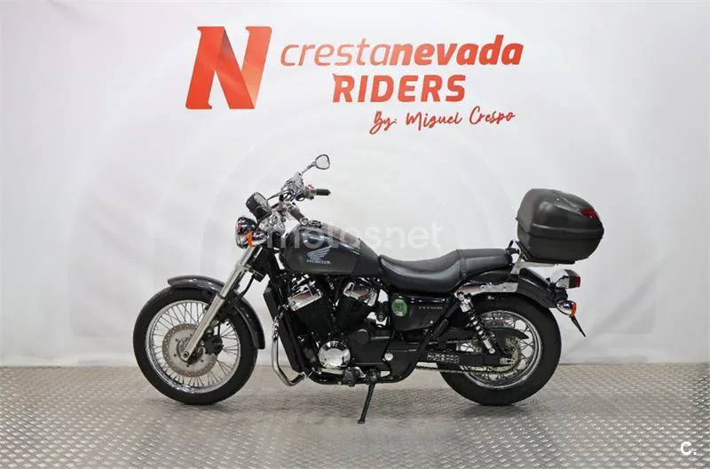 Honda VT 750 S – Vista 3
