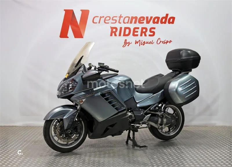Kawasaki 1400GTR – Vista 4