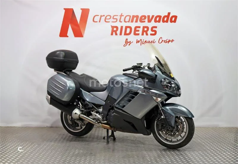Kawasaki 1400GTR – Vista 6