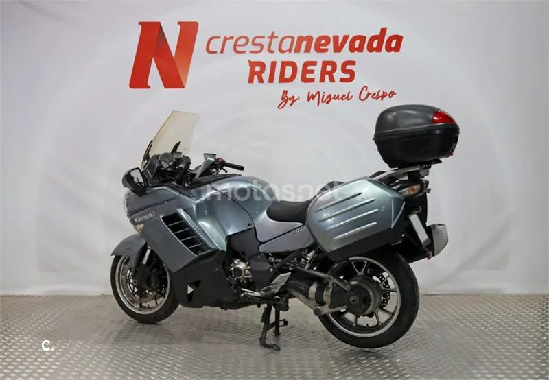 Kawasaki 1400GTR – Vista 10