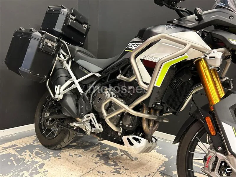 Triumph Tiger 900 – Vista 11