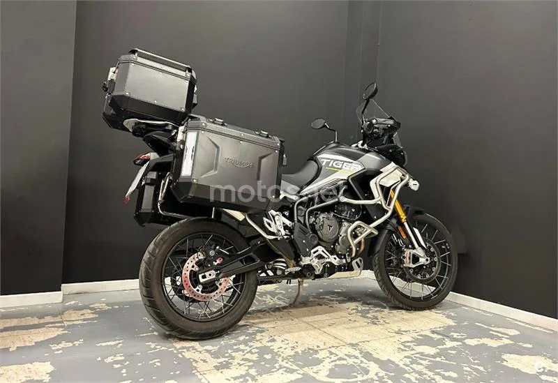 Triumph Tiger 900 – Vista 10