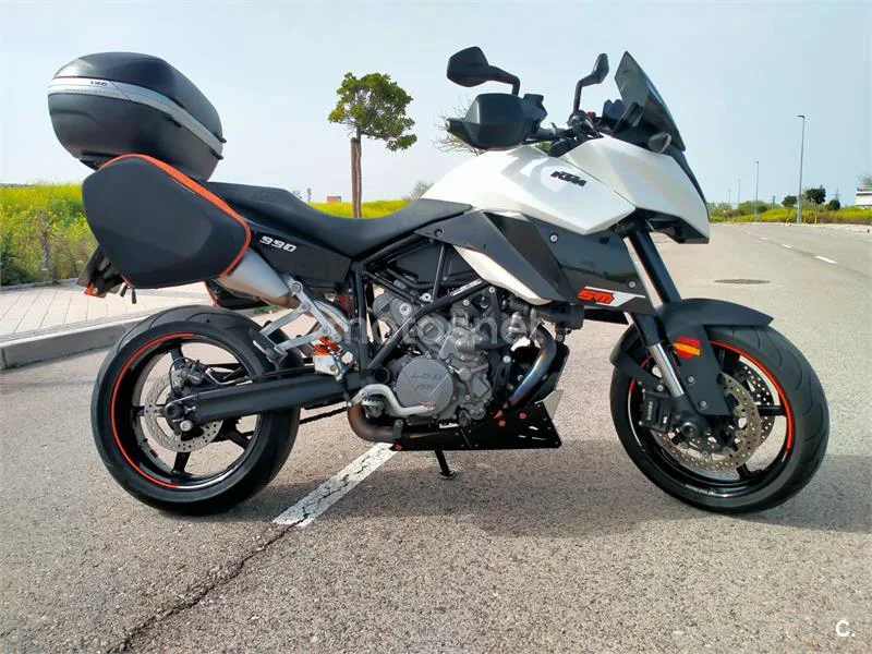 KTM 990 SUPERMOTO T – Vista 4