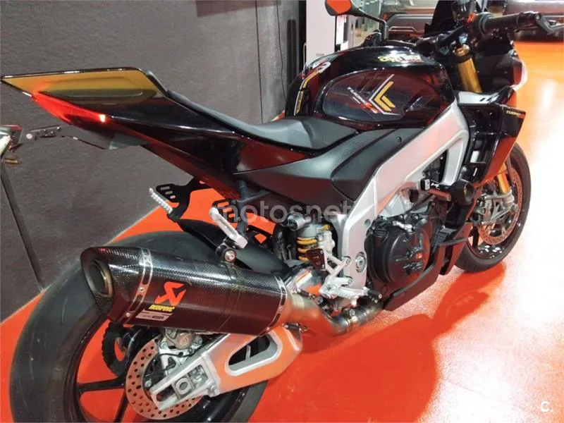 Aprilia Tuono V4 1100 Factory – Vista 14