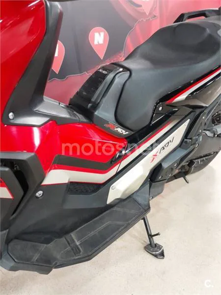 Honda X-ADV – Vista 11