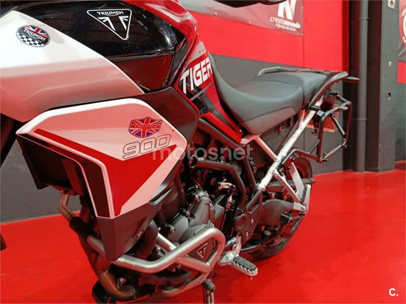 Triumph Tiger 900 – Vista 12