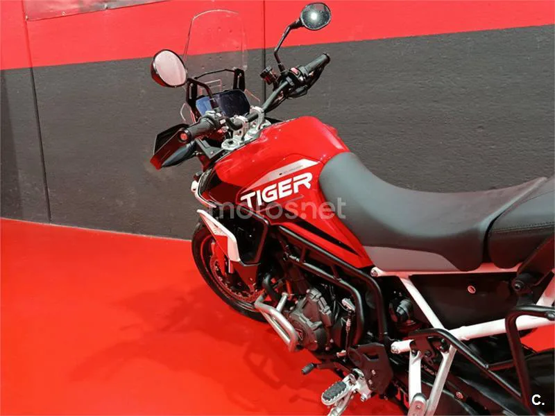Triumph Tiger 900 – Vista 14