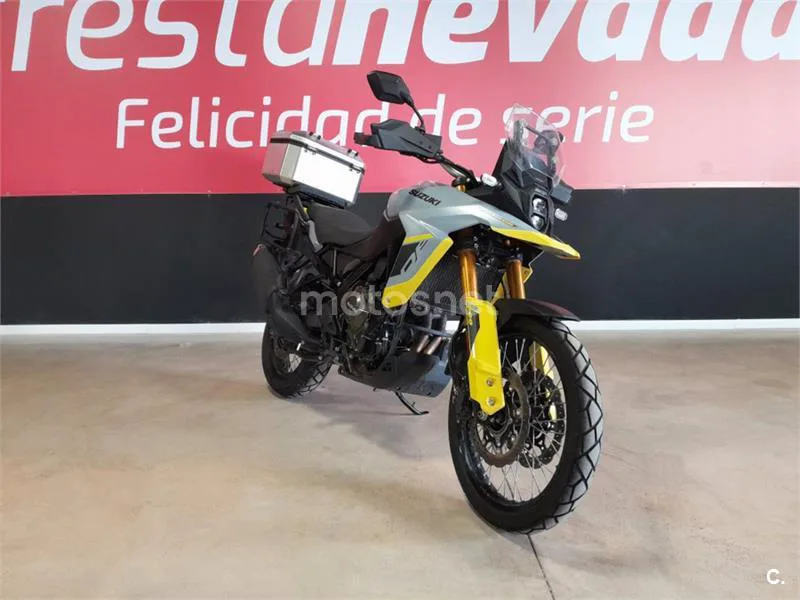 Suzuki V-Strom 800 – Vista 6