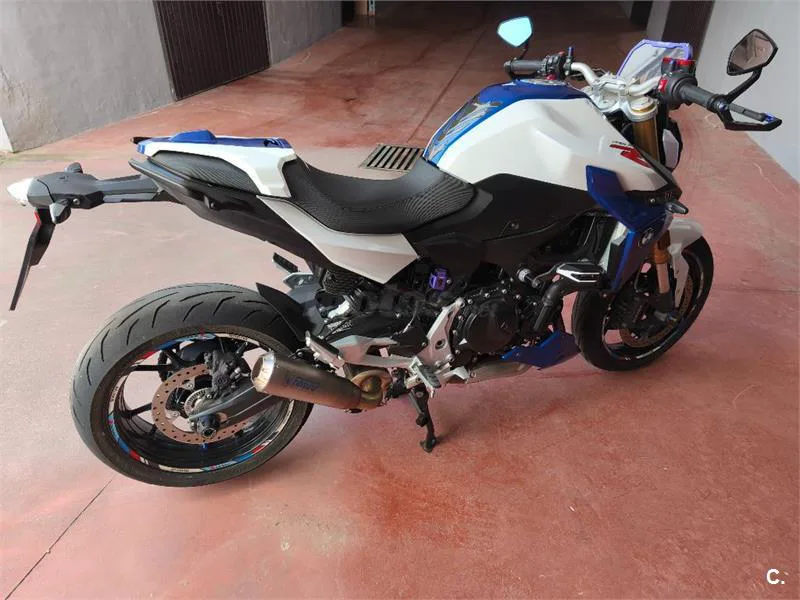 BMW F 900 R – Vista 3