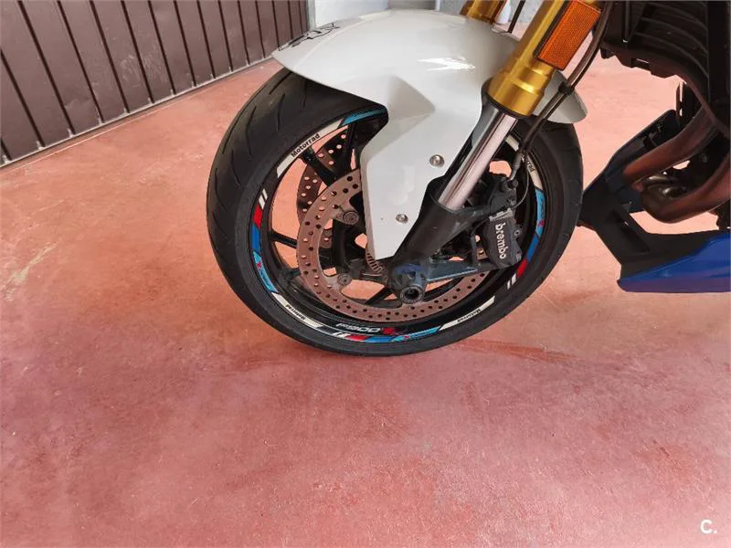 BMW F 900 R – Vista 8