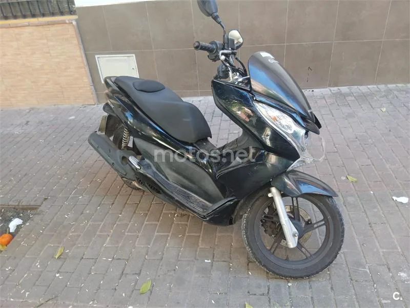 Honda PCX 125 – Vista 3