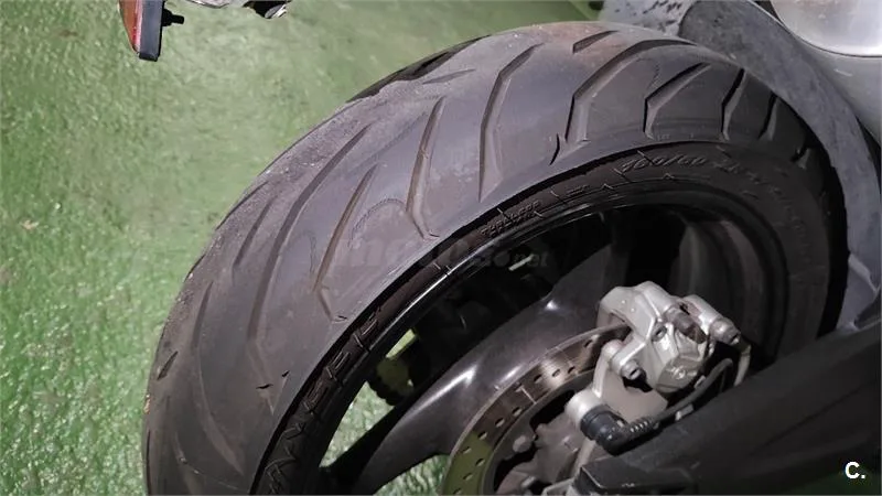 Ducati Monster 696 – Vista 6