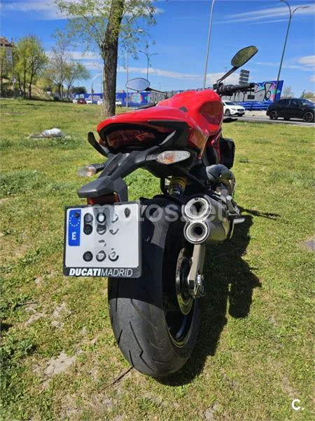 Ducati Monster 821 – Vista 6