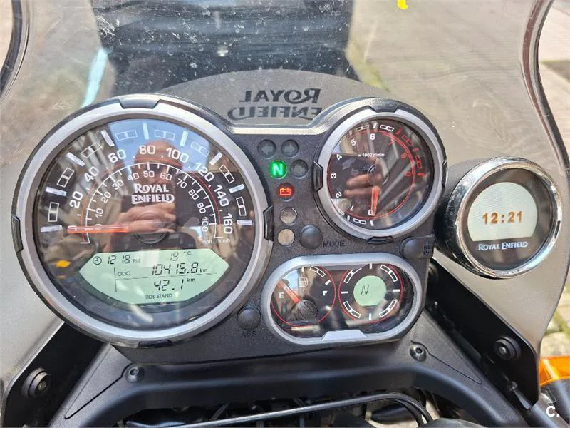 Royal Enfield Himalayan 410 – Vista 5