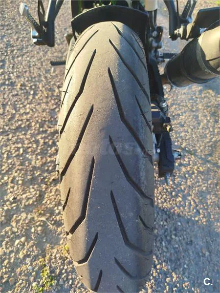 Kawasaki Z 125 – Vista 10