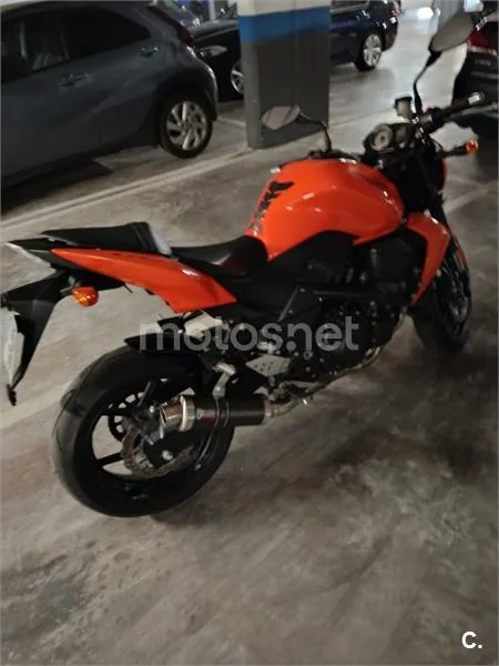 Kawasaki Z 750 – Vista 3