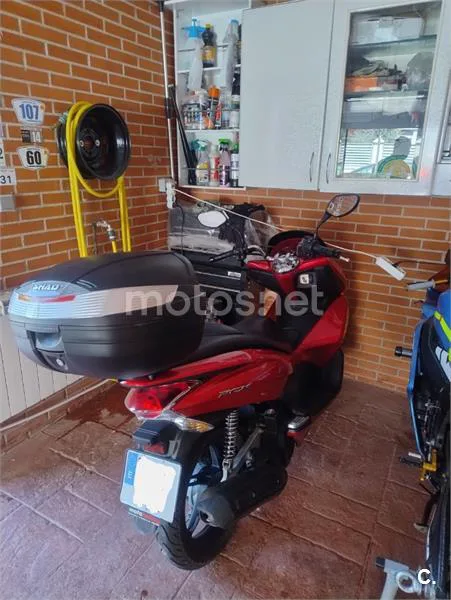 Honda PCX 125 – Vista 7