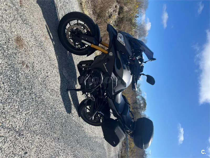 Yamaha MT-09 Tracer – Vista 7