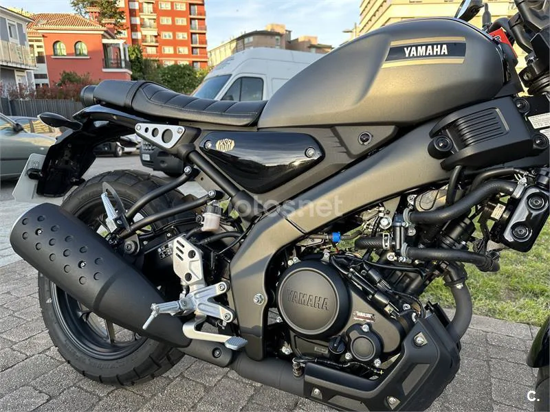 Yamaha XSR 125 – Vista 5