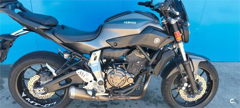 Yamaha MT-07 – Vista 3