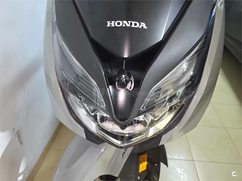 Honda Forza 350 – Vista 6