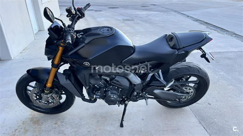 Yamaha MT-09 – Vista 3