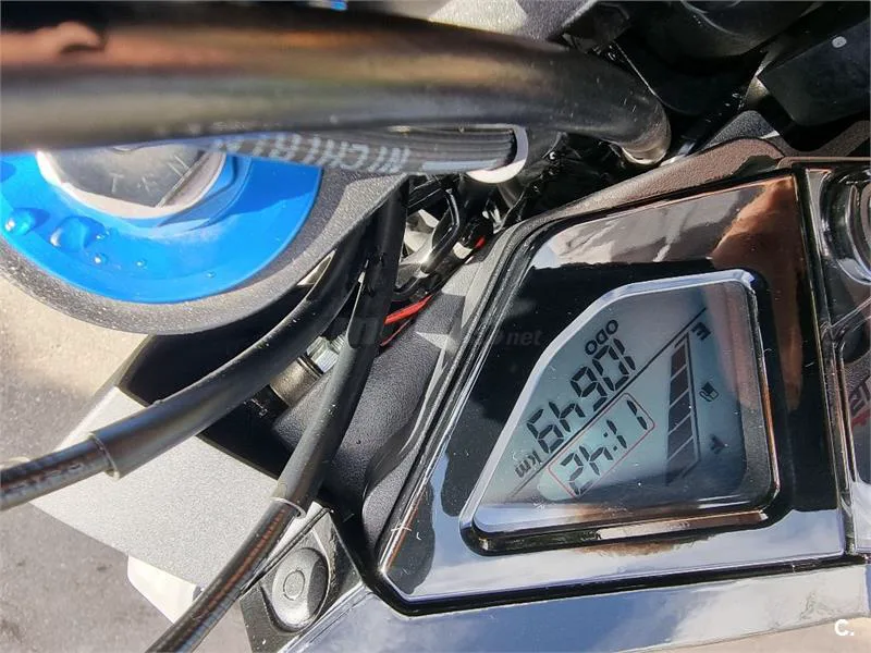 Honda CB 1000R C-ABS – Vista 10