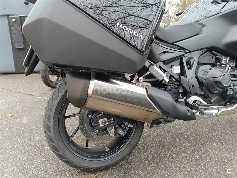 Honda NT1100 – Vista 6