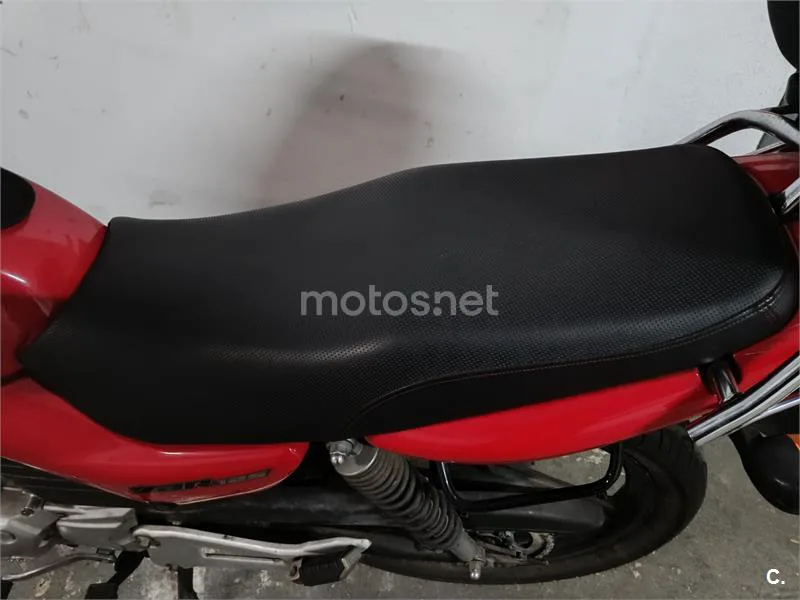 Yamaha YBR 125 – Vista 3