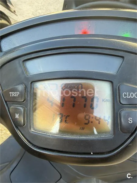 Piaggio X9 EVOLUTION 125 – Vista 3