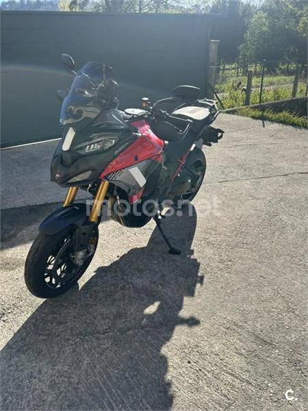 Ducati Multistrada V4 – Vista 3