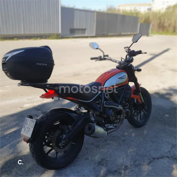 Ducati Scrambler – Vista 2