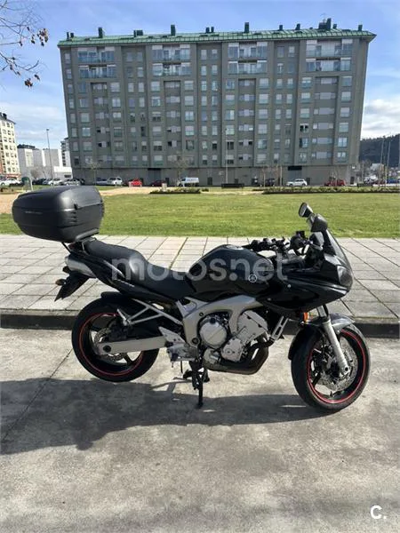 Yamaha FZ6 N – Vista 2