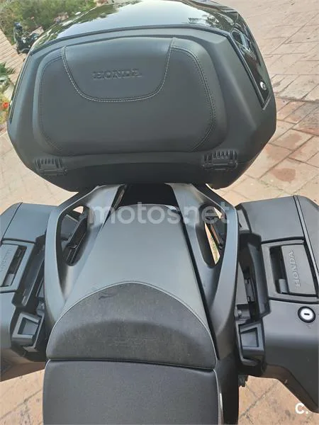 Honda NT1100 – Vista 3