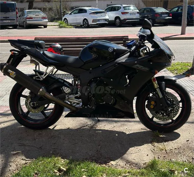 Yamaha YZF R6 – Vista 2