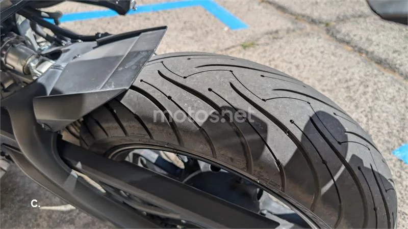 Yamaha MT-09 – Vista 11