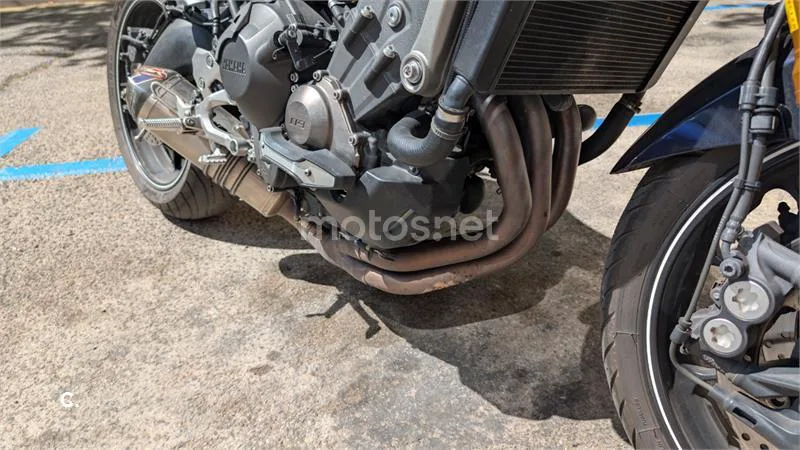 Yamaha MT-09 – Vista 7