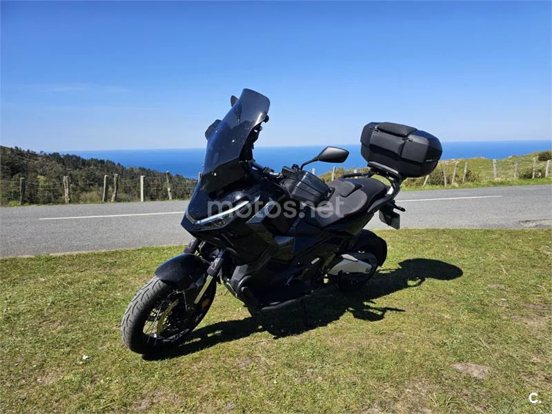 Honda X-ADV – Vista 6